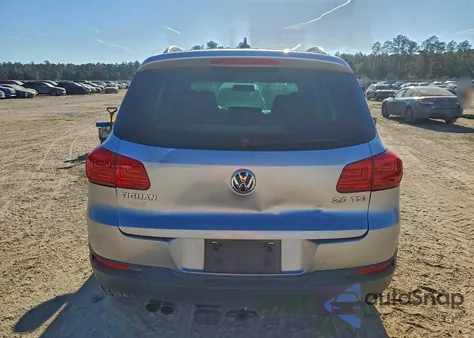 2012 Volkswagen Tiguan S z USA, uszkodzony, nr VIN WVGAV7AX1CW528170
